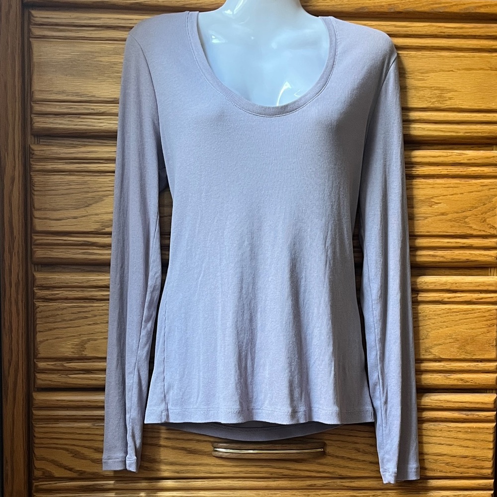 🛍️ A New Day • long sleeve scoop neck lavender top • Women's size Small S
